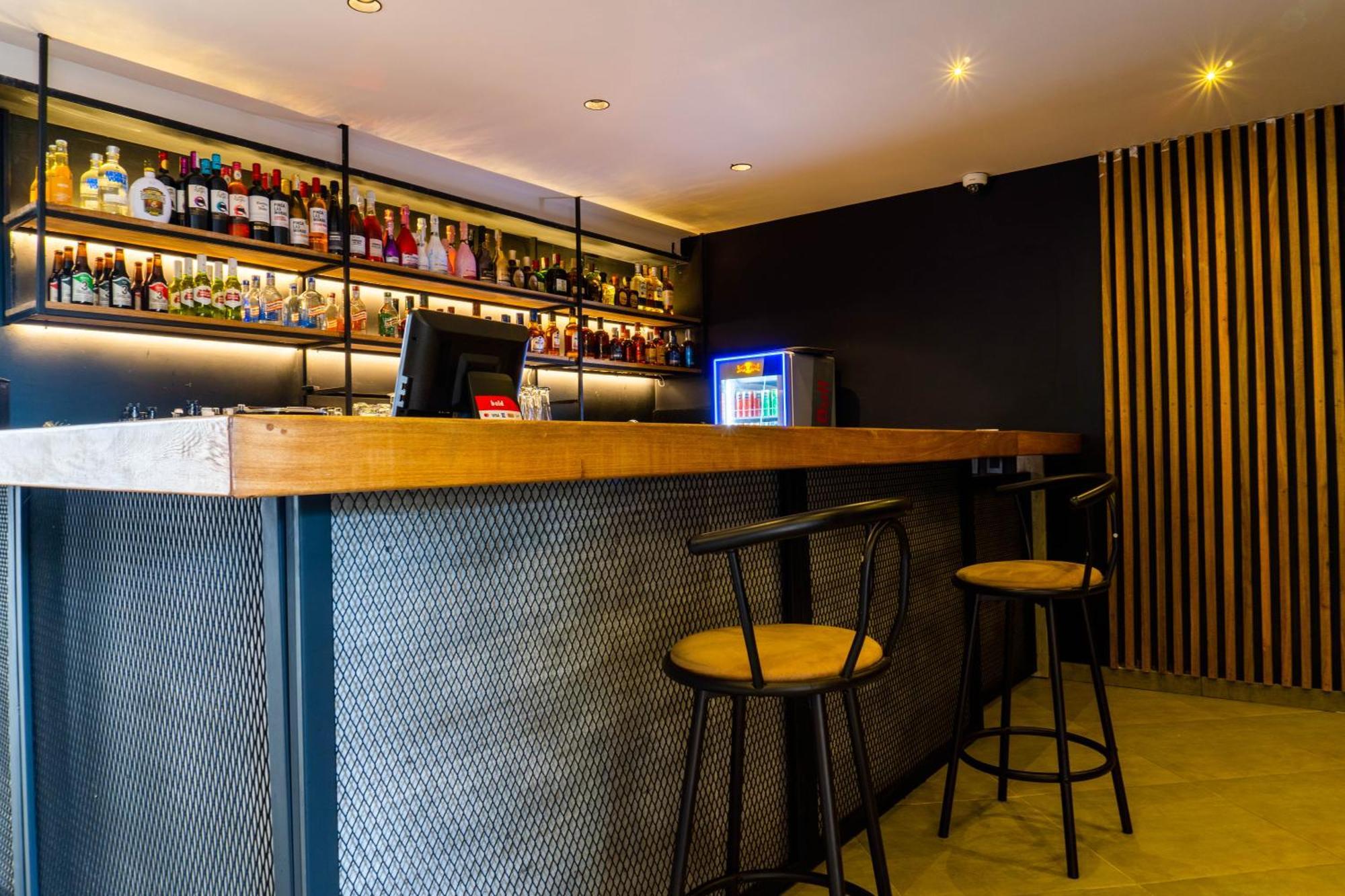 Hotel California City Medellin Luaran gambar